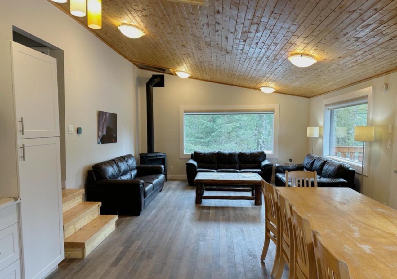 Canmore Alpine Hostel - Alpine Club Of Canada Exterior photo