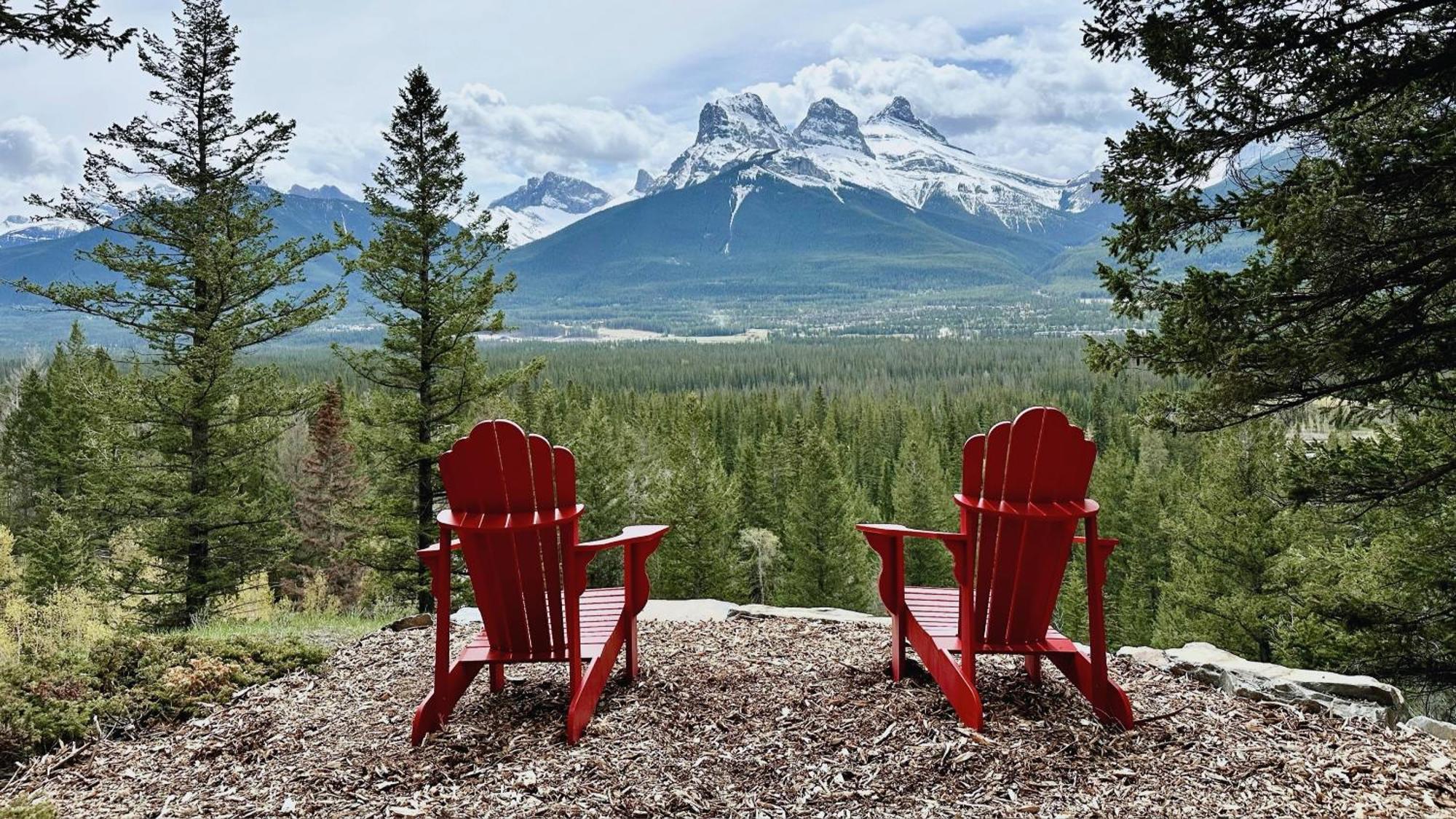 Canmore Alpine Hostel - Alpine Club Of Canada Exterior photo